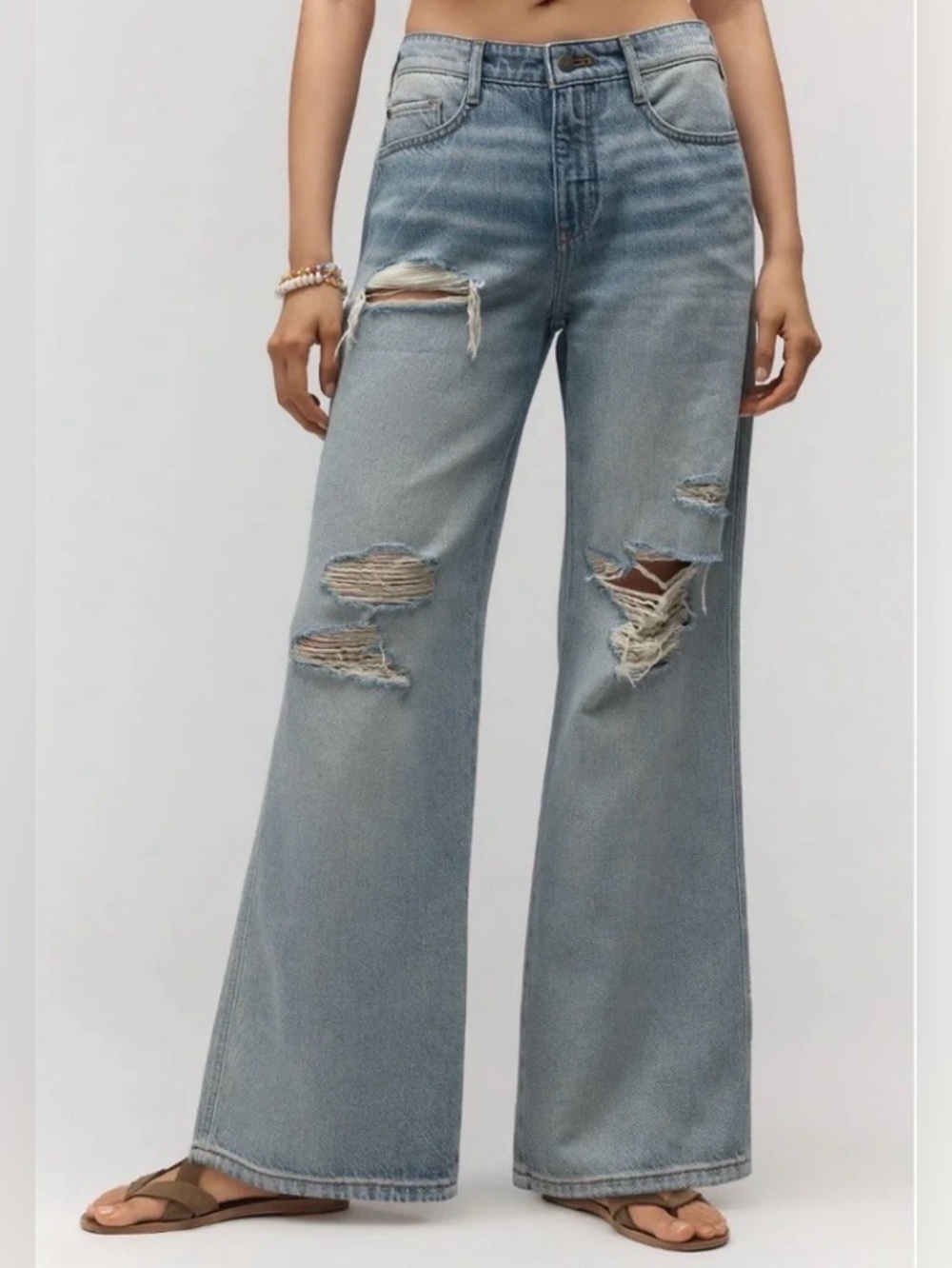 Anthropologie Pilcro Relaxed Distressed Jeans